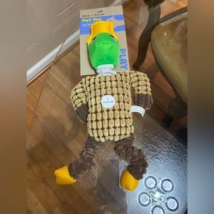 Jmle - Brand New Wag N Woof  Dog Toy With Squeaker 14”